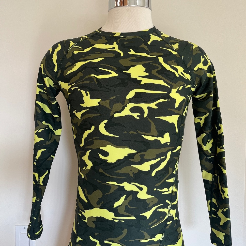 HUMAN PERFORMANCE HPE CAMO COMPRESSION SHIRT